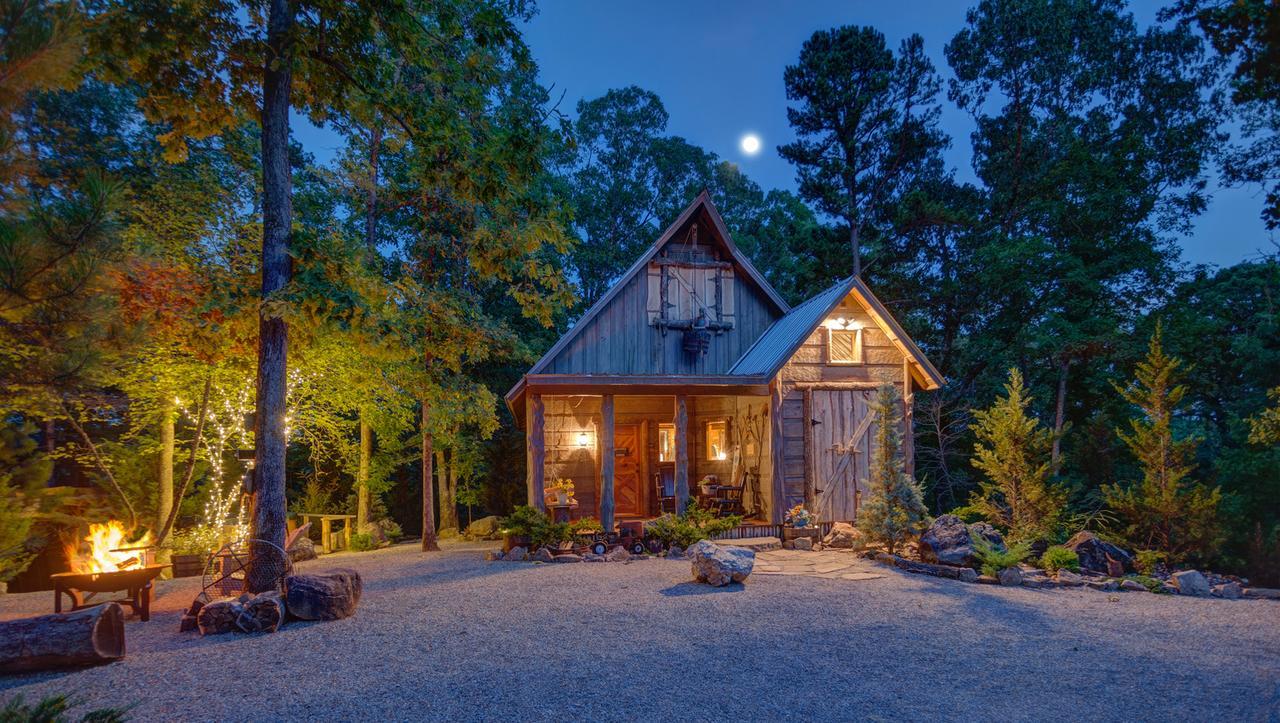 Fox Pass Cabins Bed and Breakfast Hot Springs Exterior foto