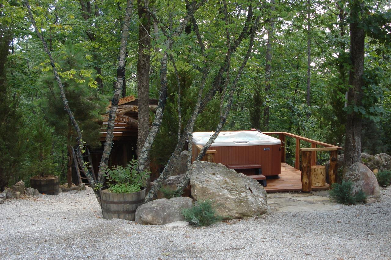 Fox Pass Cabins Bed and Breakfast Hot Springs Exterior foto